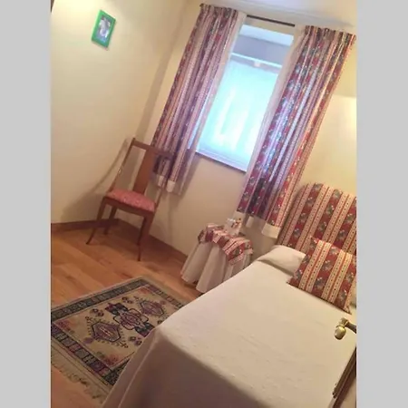 Casa Veronica Villanueva (Asturias)